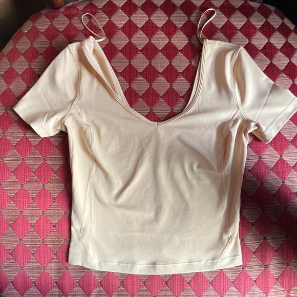 Lululemon align Tee - Picture 1 of 3